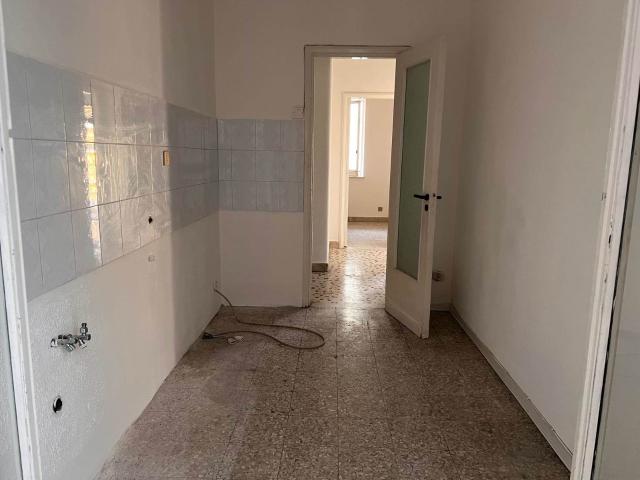 Affitto Appartamento, in zona VIA FLEMING, CATANIA
