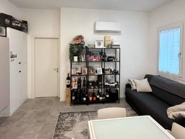 AFFITTO APPARTAMENTO PESARO ZONA CENTRO MARE AB 19