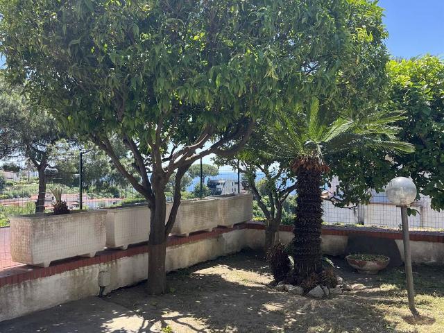 Affitto Appartamento, POZZUOLI