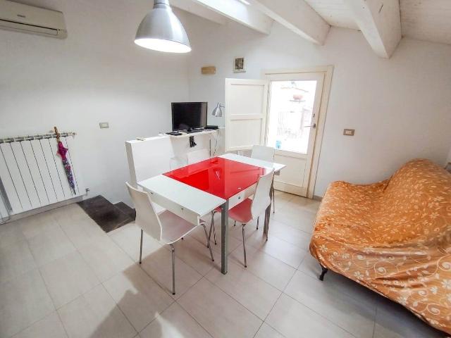 Affitto Casa singola, in zona RAGUSA IBLA, RAGUSA