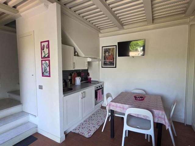 Affitto Casa singola, in zona SANTA CATERINA, SARZANA