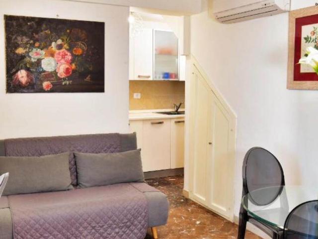 AFFITTO IN VIA DELLA GABBIA DISPONIBILE DAL 1 DI GENNAIO