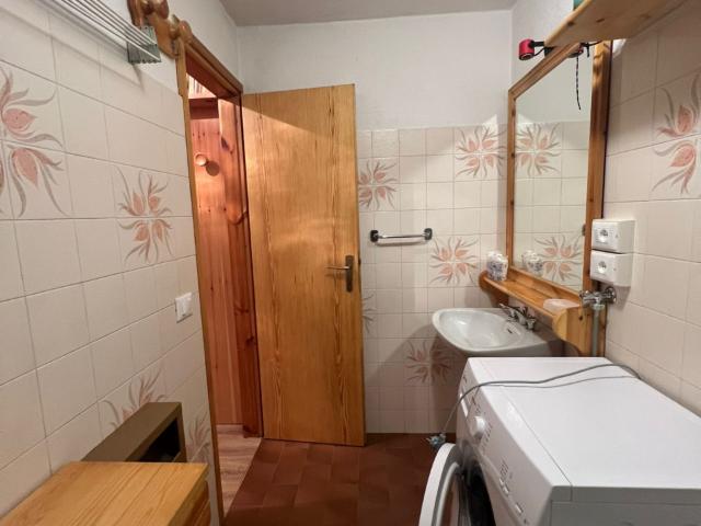 Affitto Incantevole Appartamento Bilocale a Canazei, Zona Penia