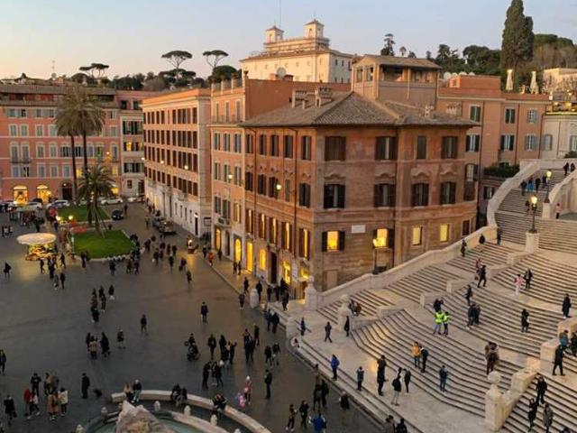 Affitto Piazza di Spagna Roma: Appartamento Ristrutturato e Arredato