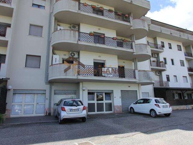 Affitto quadrilocale 115 mq a montalto uffugo via fratelli bandiera