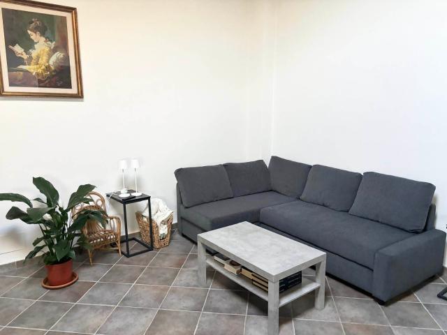 Affitto Rustico casale, in zona SAN MICHELE A TORRI, SCANDICCI