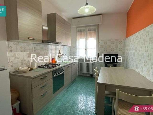 affitto Via Araldi quadrilocale 95mq
