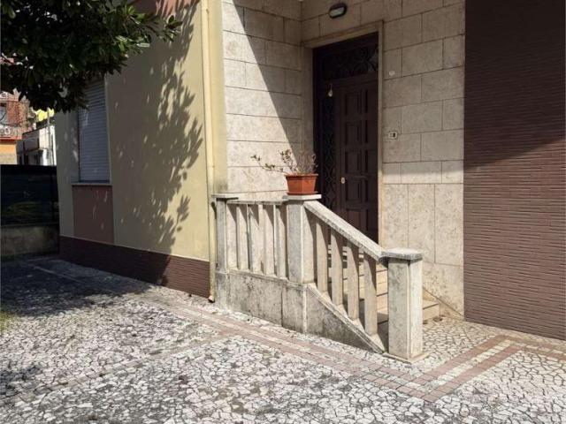 affitto via respighi bilocale 80mq