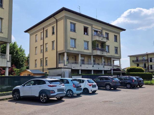 affitto Via Sempione quadrilocale 165mq