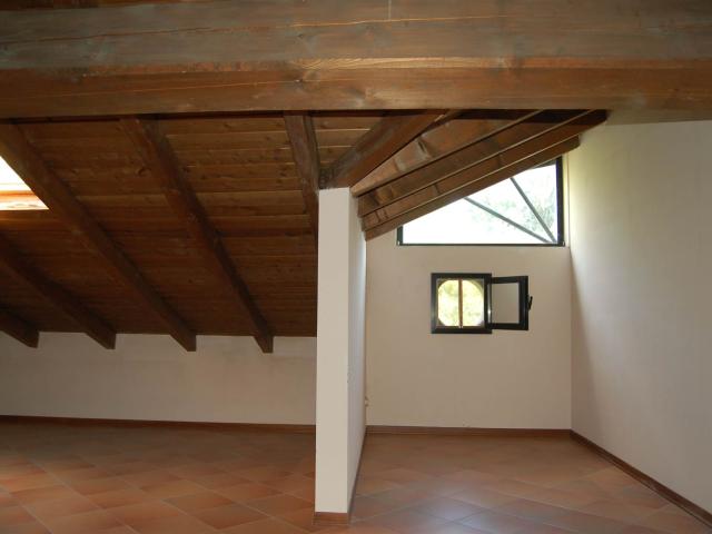 Affitto Villa a schiera, in zona BAZZANO, VALSAMOGGIA