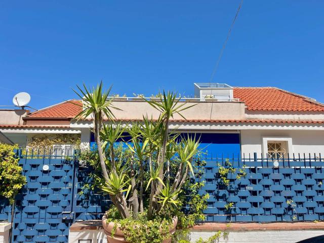 Affitto Villa, in zona ADDAURA, PALERMO