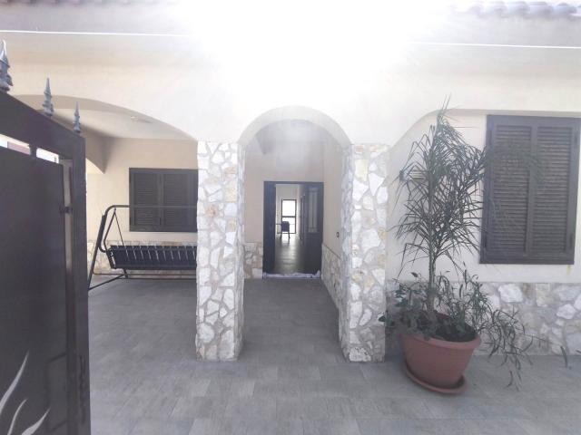 Affitto Villa, in zona AGNONE BAGNI, AUGUSTA