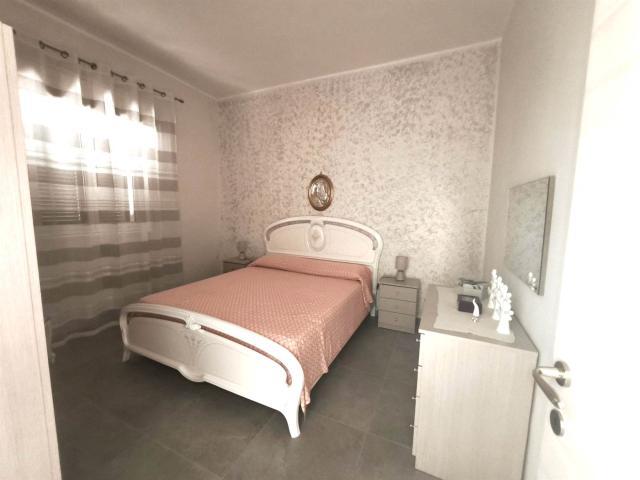 Affitto Villa, in zona AGNONE BAGNI, AUGUSTA