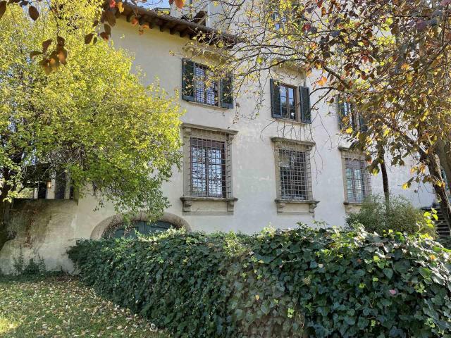 Affitto Villa, in zona EUROPA, FIRENZE