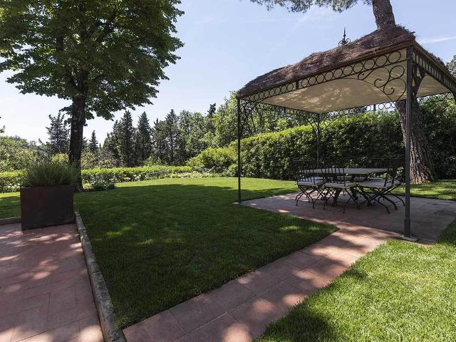 Affitto Villa, in zona LA CASTELLINA, SESTO FIORENTINO