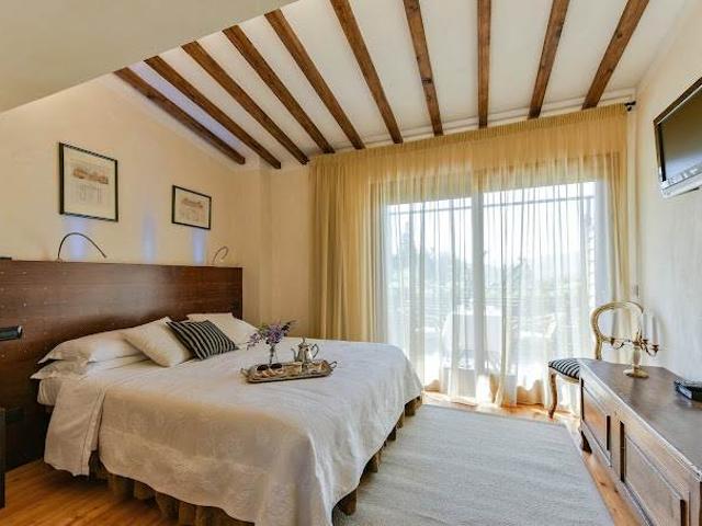 Affitto Villa, in zona SAN DONATO IN COLLINA, RIGNANO SULL'ARNO