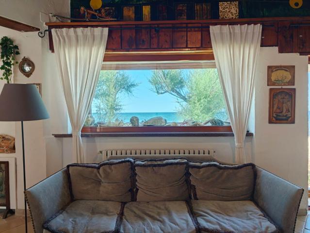 Affitto Villa, in zona SAN GIORGIO, BARI