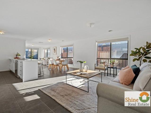 Affordable, Modern Family Living in an Excellent Location!
