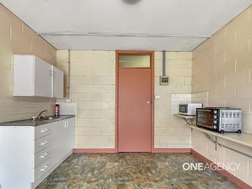 AFFORDABLE ONE BEDROOM APARTMENT WITH WATER INCLUDED