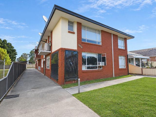 Affordable One Bedroom Unit in the Heart of Fairfield Water Included