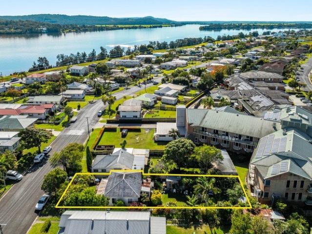Affordable Opportunity in the Heart of Maclean