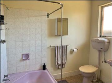 AFFORDABLE ACCOMMODATION IN SOUGHT AFTER LOCATION