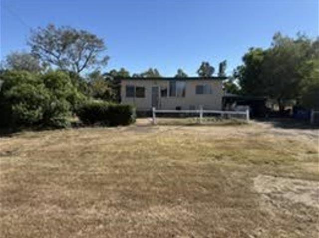 Affordable Acreage Lifestyle Handy to Dalby