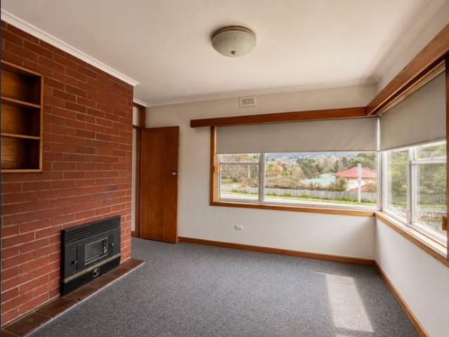Affordable and Conveniently located three bedroom rental