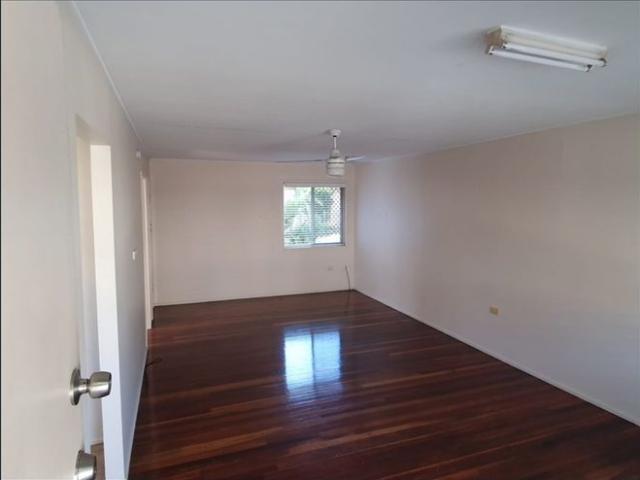 AFFORDABLE AND CLOSE TO QE2 HOSPITAL