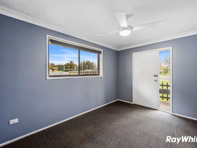 Affordable CBD Living Walk to the Village Centre