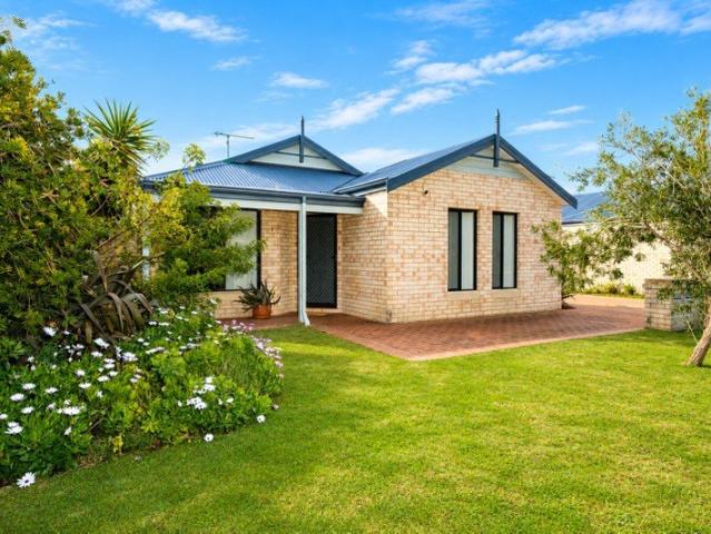 Affordable Central Beachside!