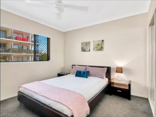 Affordable Coastal Living in Biggera Waters