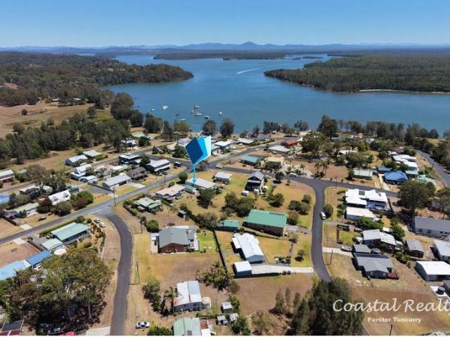 Affordable Coastal Living Lake Views