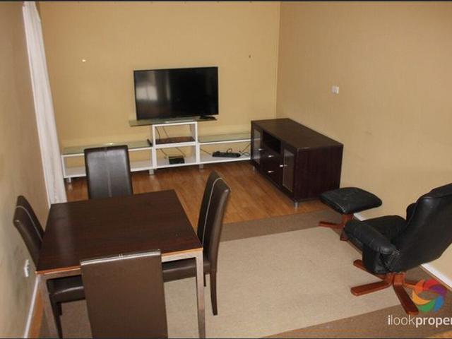 Affordable & Convenient Living on Kawana Island