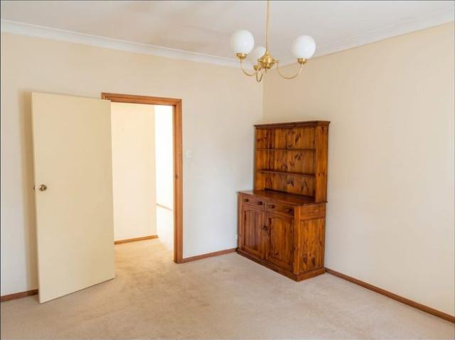 Affordable & Convenient Living in Prospect