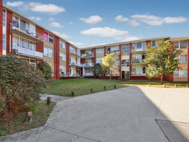 Affordable Entry into a Highly Convenient Location
