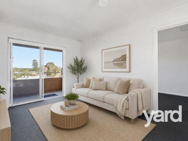 Affordable Entry into Blue Chip Riverside Suburb