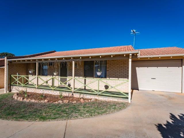Affordable Entry into the Bluff Point Lifestyle
