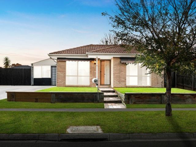 Affordable Family Home with Renovated Kitchen in Prime Cranbourne North
