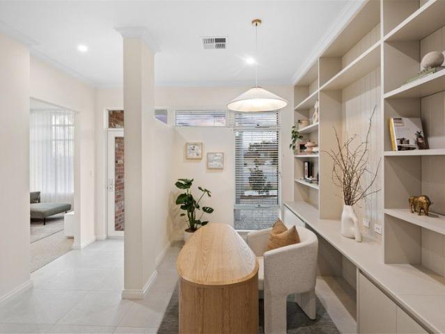 Affordable First Home in Austin Lakes from $749,900