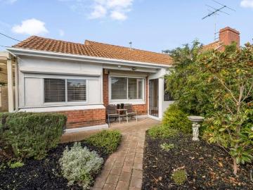 Cheapest Three Bedroom House in Glengowrie