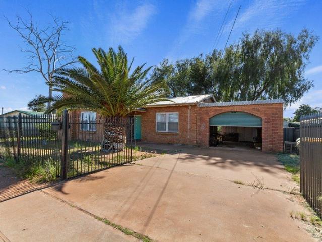 Affordable Investment with Excellent Shedding & Parking