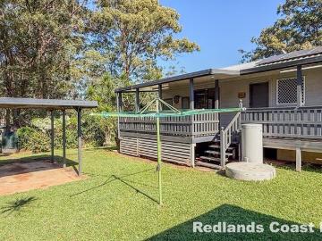 Affordable Island Living Vacant & Ready to Move In