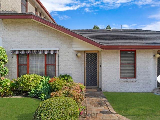 AFFORDABLE LAKESIDE LIVING FOR THE OVER 55s