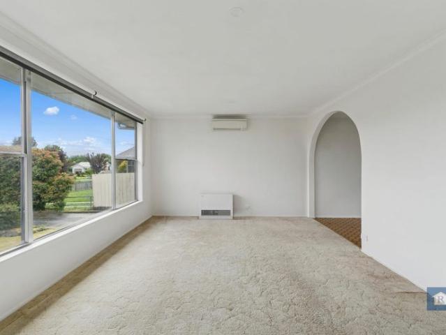 Affordable Living Close to Lake Colac