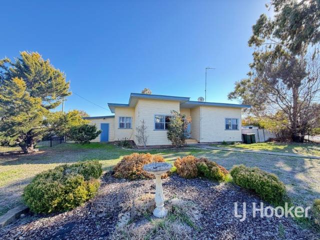 Affordable Living in Popular Albion Hill
