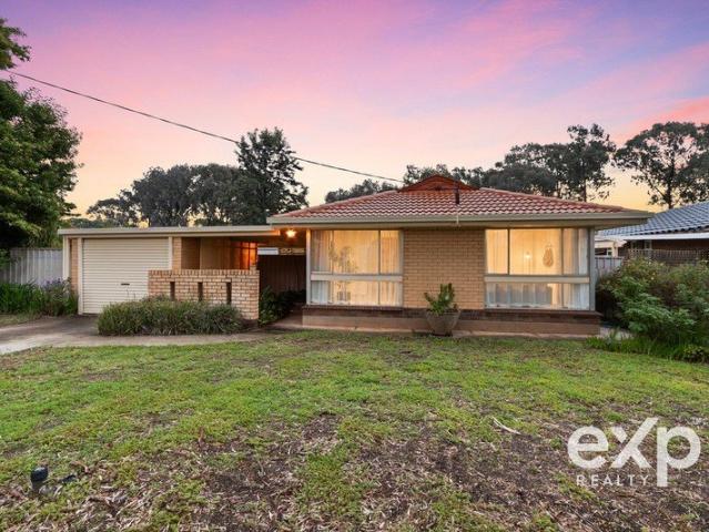 UNDER CONTRACT BY BJORN 9 Days 56 Buyer Groups 21 Offers & SOLD for $705,000