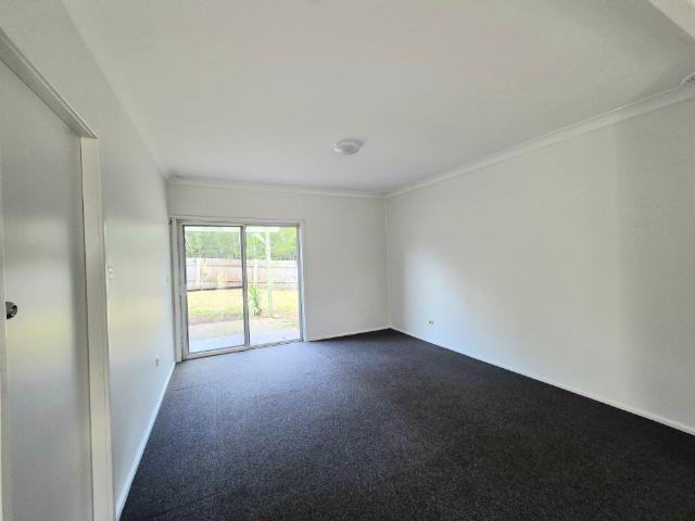 Affordable, Low Maintenance Unit Close to Nowra CBD