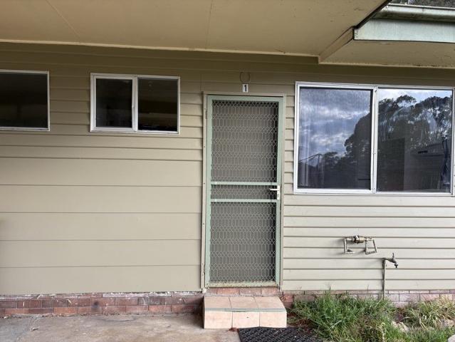 Affordable, Low Maintenance Unit Close to Nowra CBD