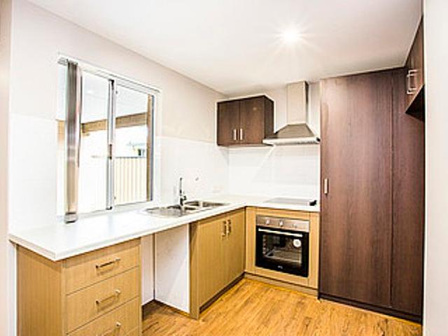 Affordable, Low Maintenance, Easy Living in Convenient Location! Premium Finishes, Secure Parking!